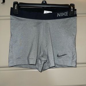 Nike pro shorts, lightly used, size medium, grey